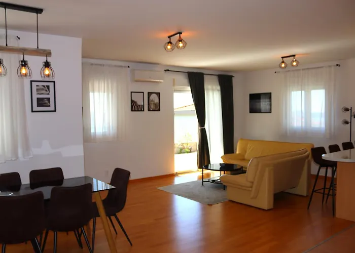 Aurora Apartamento Trogir