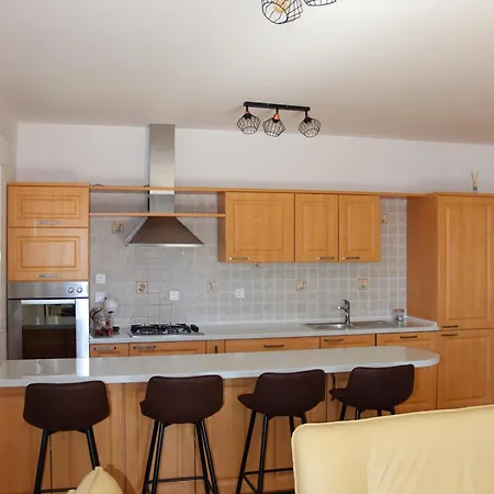 Aurora Luxury Apartment